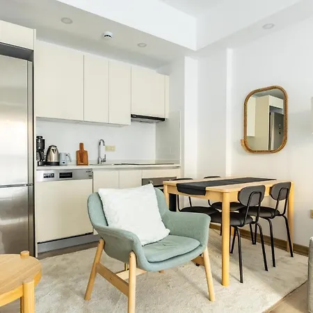 شقة Stunning Retreat 3 Min To Kanyon Mall اسطنبول