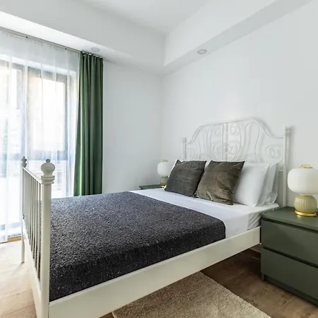 Stunning Retreat 3 Min To Kanyon Mall Διαμέρισμα