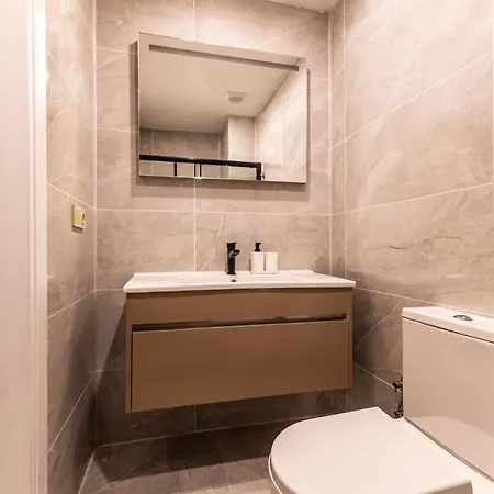 Διαμέρισμα Stunning Retreat 3 Min To Kanyon Mall